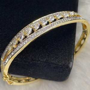 Gold Plated White Clear Stone Bangle Size 2.4 Openable Evening Cocktail Imitation Jewelry Indian Wedding Bridal Necklace Set Bijoux