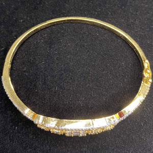 Gold Plated White Clear Stone Bangle Size 2.4 Openable Evening Cocktail Imitation Jewelry Indian Wedding Bridal Necklace Set Bijoux