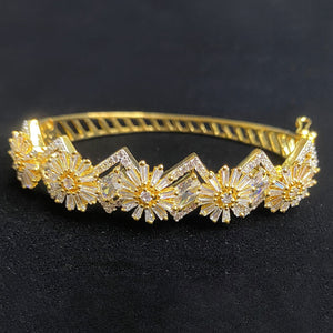 Gold Plated White Clear Stone Bangle Size 2.8 Openable Evening Cocktail Imitation Jewelry Indian Wedding Bridal Necklace Set Bijoux