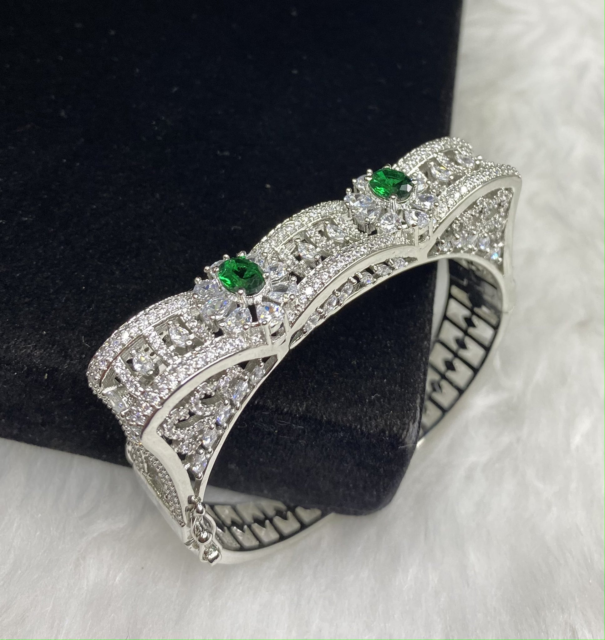  Silver Plated Green Dark Stone Bangle Size 2.2 Openable Evening Cocktail Imitation Jewelry Indian Wedding Bridal Necklace Set Bijoux