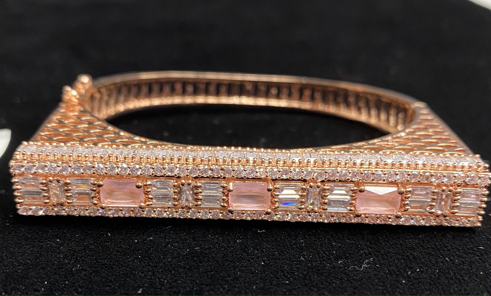 Rose Gold Plated Pink Stone Bangle Size 2.4 Openable Evening Cocktail Imitation Jewelry Indian Wedding Bridal Necklace Set Bijoux