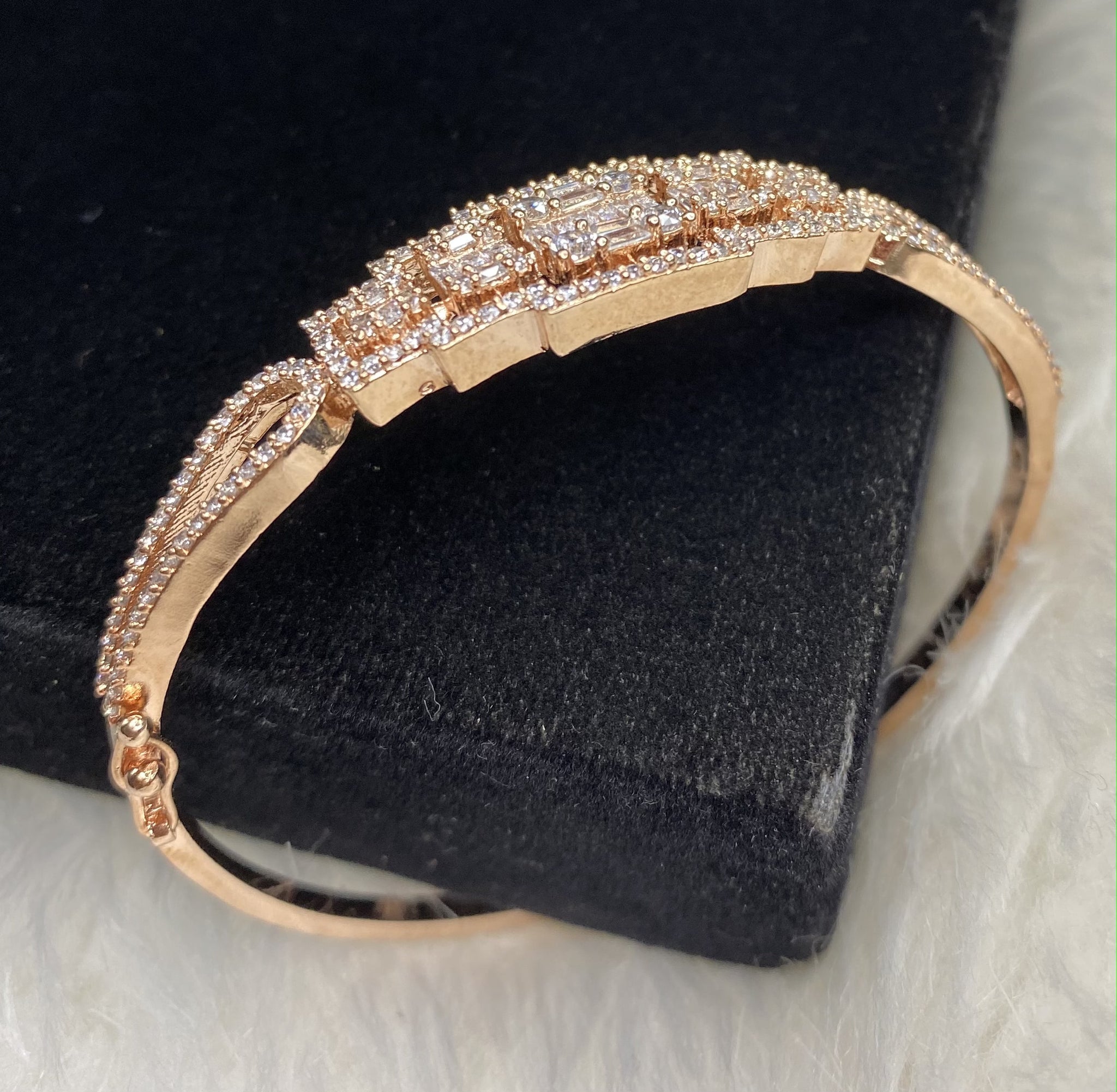  Rose Gold Plated White Clear Stone Bangle Size 2.4 Openable Evening Cocktail Imitation Jewelry Indian Wedding Bridal Necklace Set Bijoux