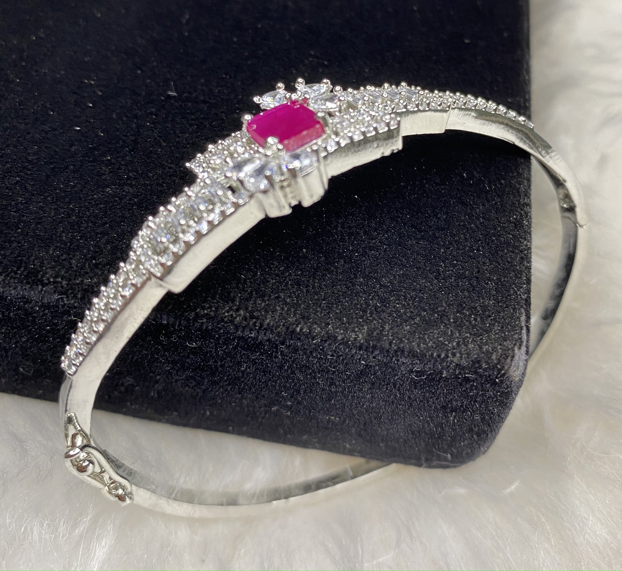 Silver Plated Red Ruby Stone Bangle Size 2.4 Openable Evening Cocktail Imitation Jewelry Indian Wedding Bridal Necklace Set Bijoux