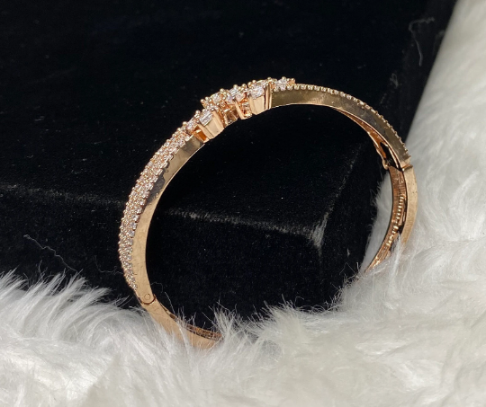 Rose Gold Plated Clear CZ Cubic Zirconia Bangle Size 2.4 Evening Cocktail Imitation Jewelry Indian Wedding Bridal Necklace Set